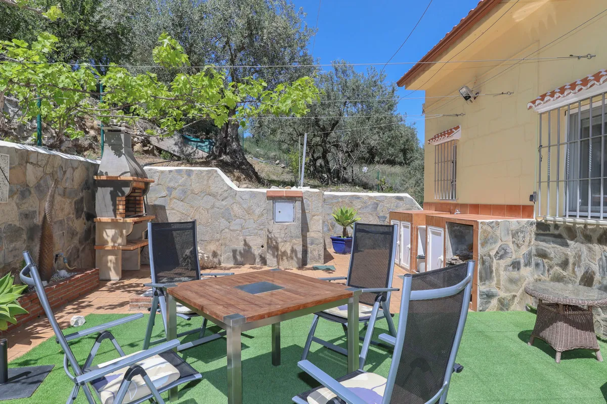 f01d6d37-197d-4df3-9408-c3284e3e33ff