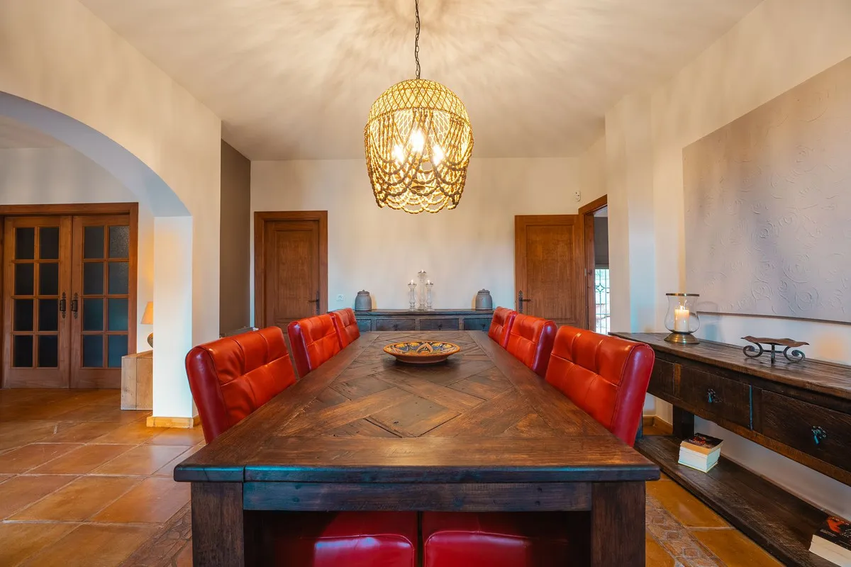 92c916d0-aae2-47a7-ba72-f8dce8f7c34e