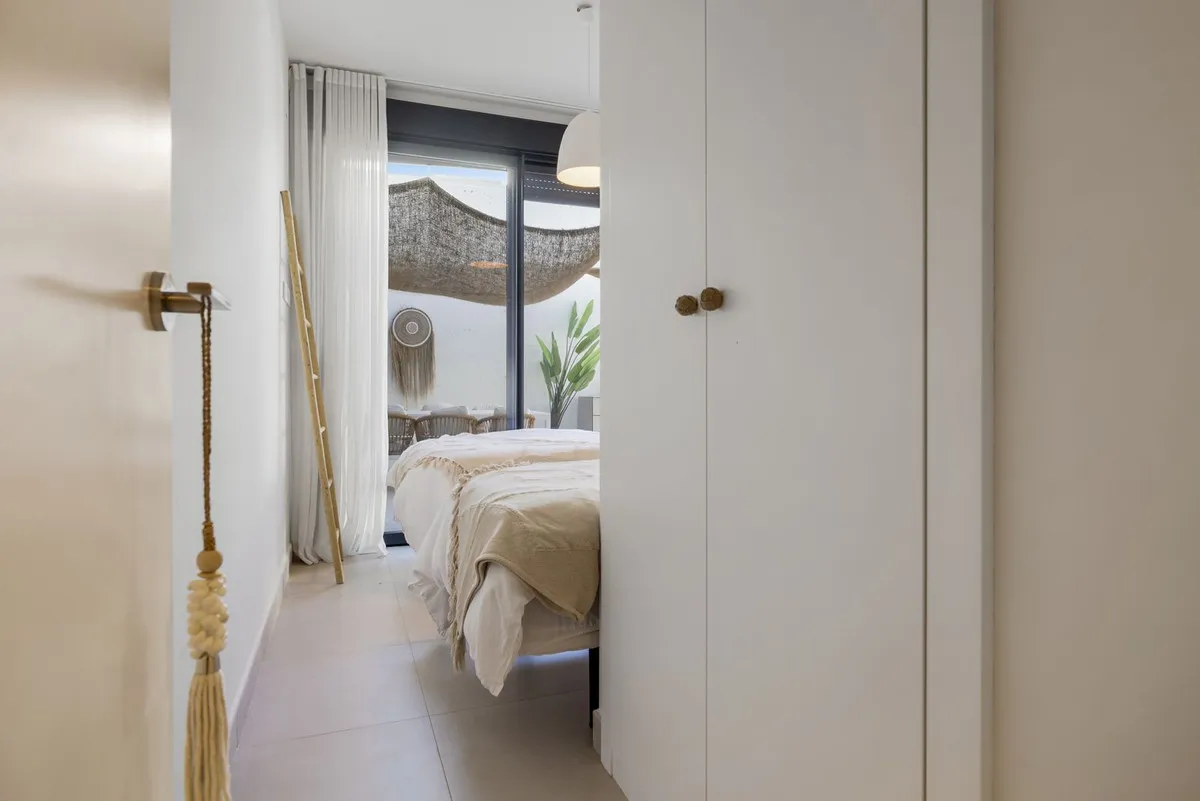 26254c6c-1da1-4a01-8968-2eae0c45184f