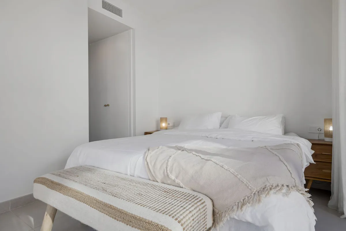 7499642d-5be4-4378-9e6a-2bb5c858f874