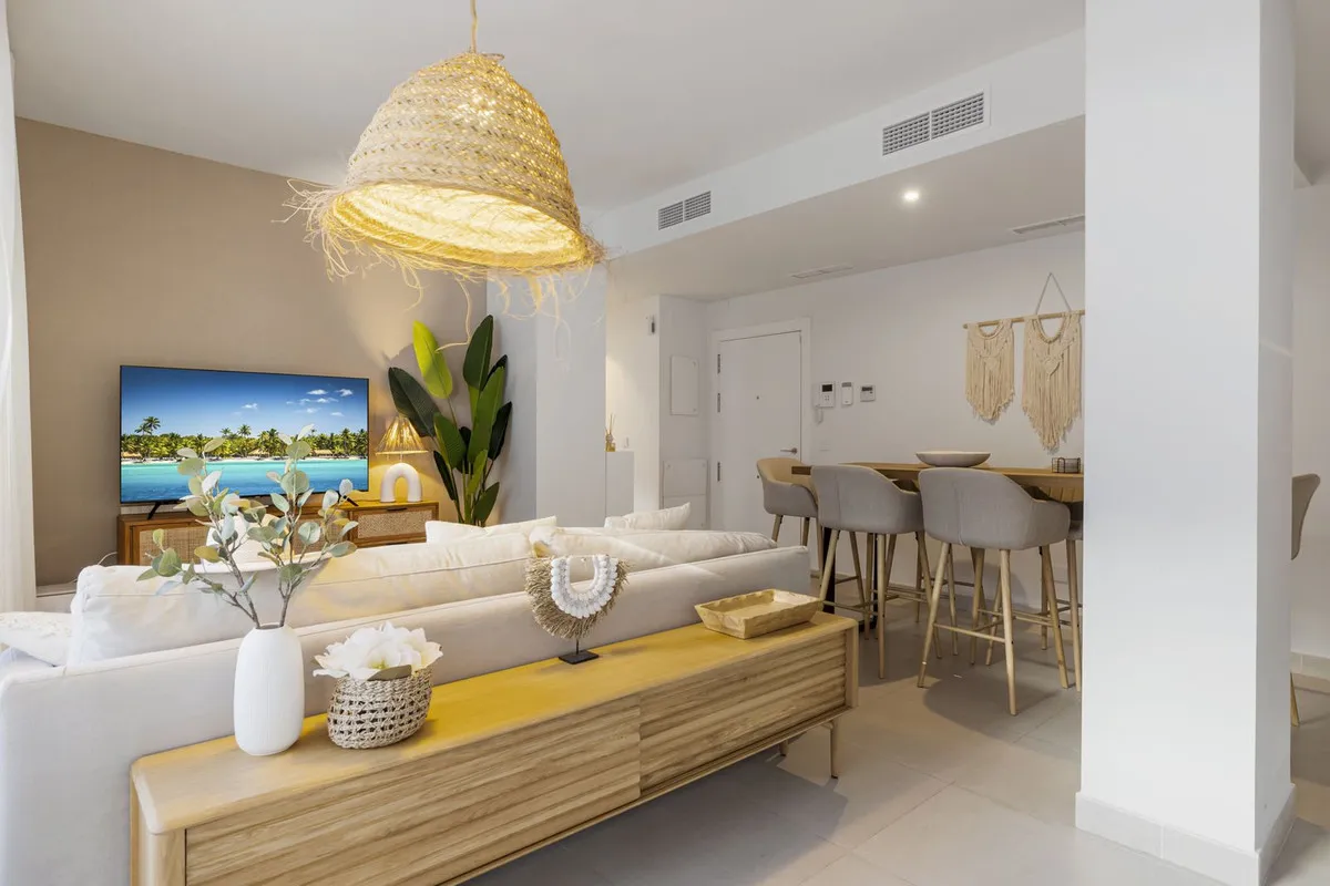 8f7367d7-dbe6-4679-8df8-ff1792ac346f