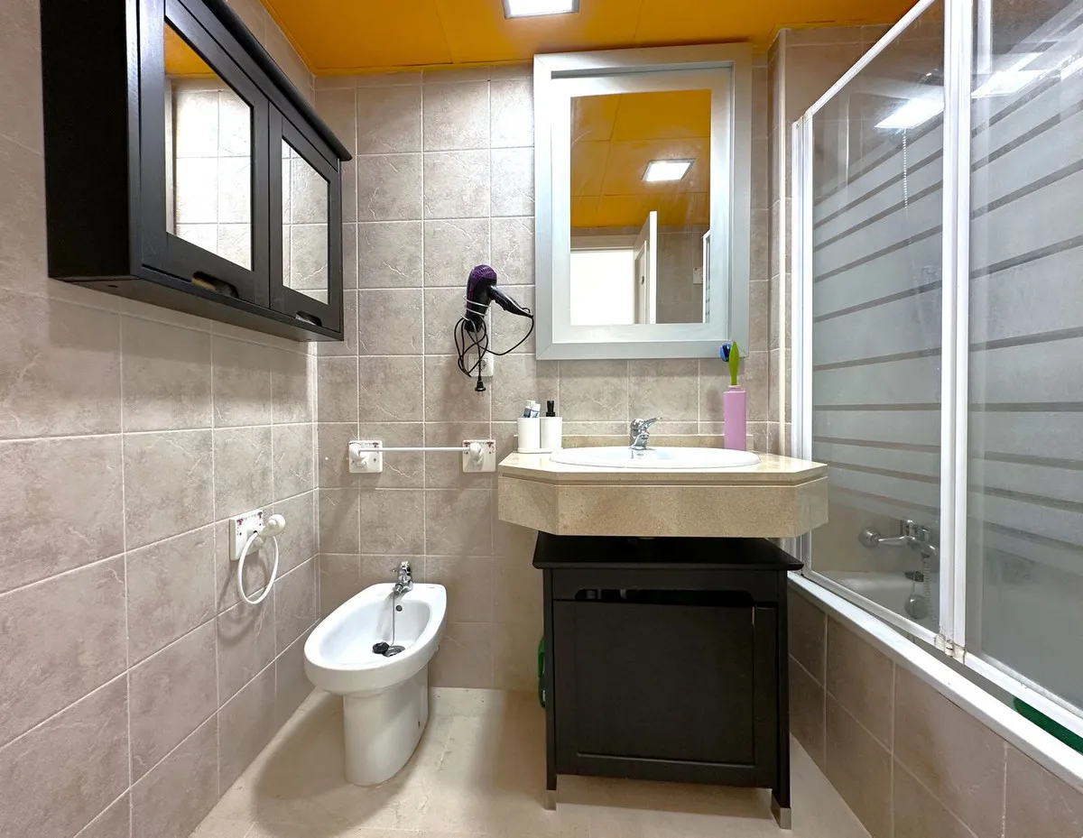 526bc5a7-d661-46d9-98ec-17f1a67ea70f