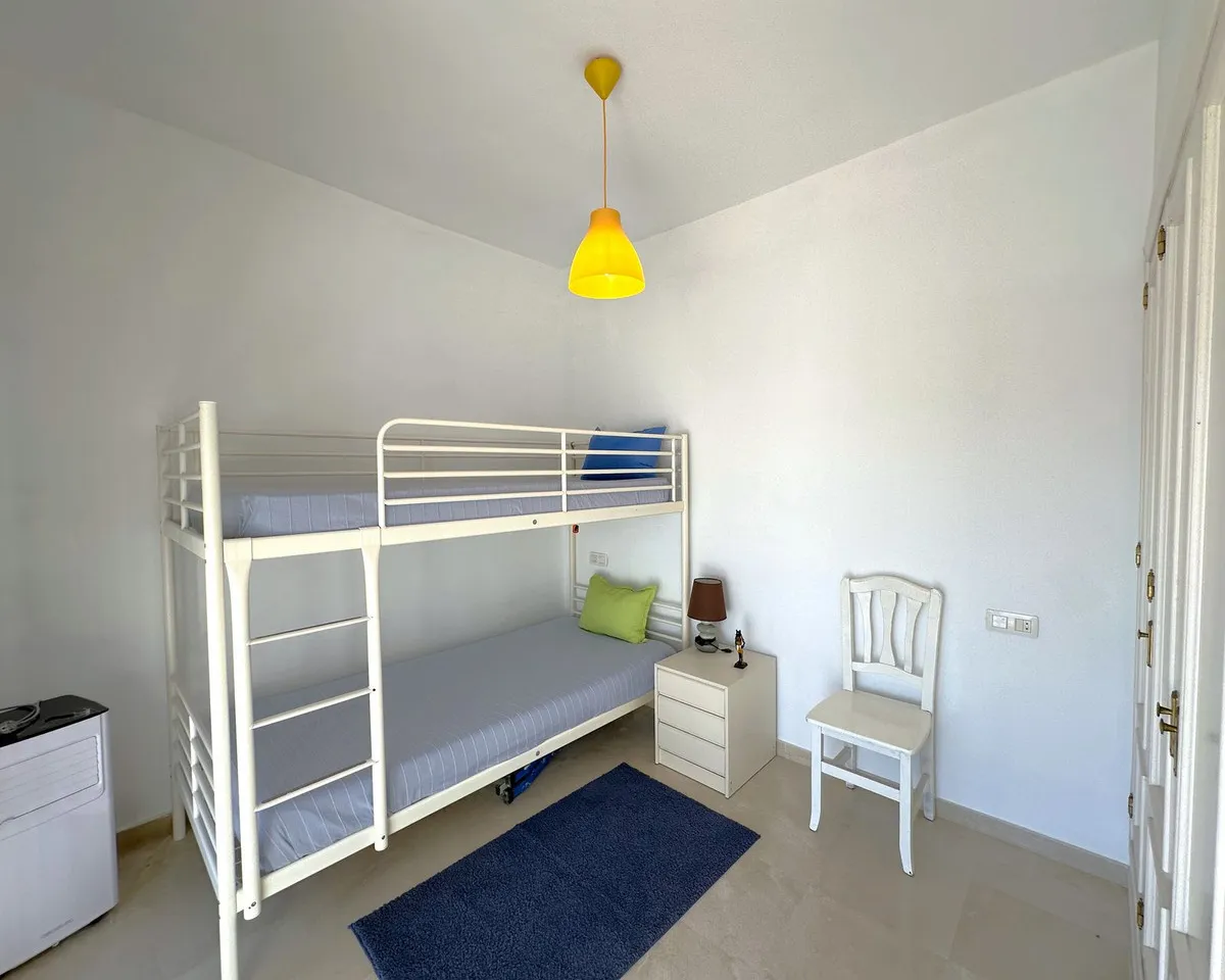 7a56422e-19f9-434b-97a7-6af02f4c4b38