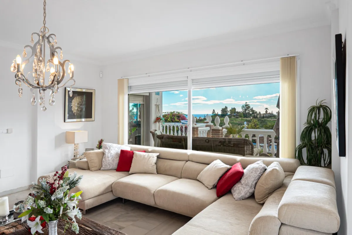 7ba1cf68-b1e3-42b5-ac69-df0e23d9a547