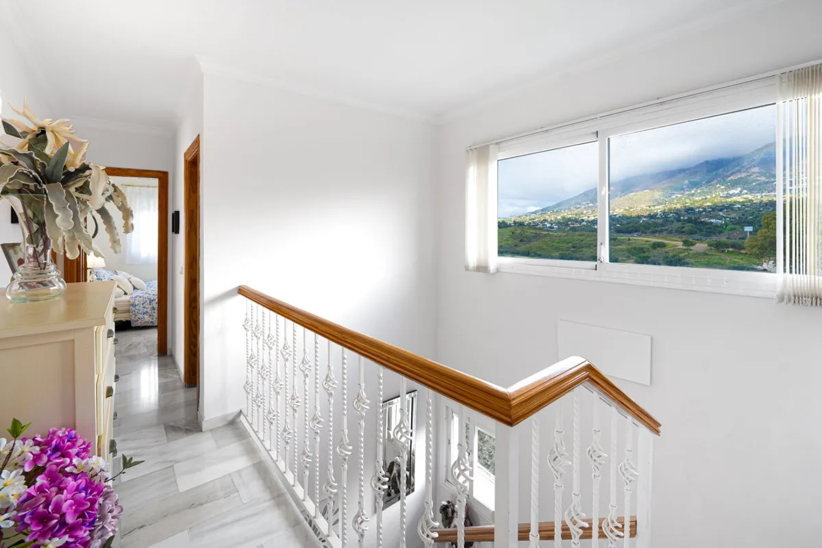 f1f1ed66-3ab1-42e0-bb39-b84013dbfe1c