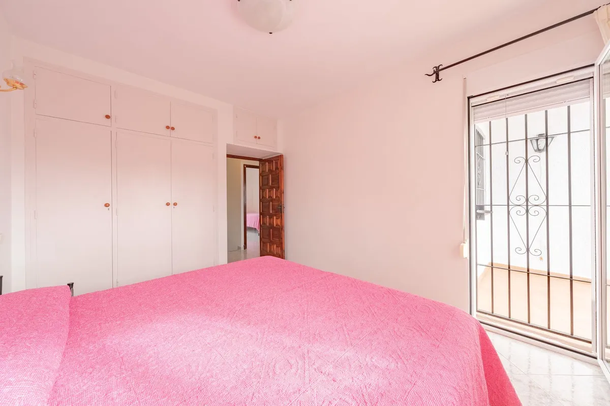 30d025c4-7f0a-4685-97b7-a3b88bd8432a