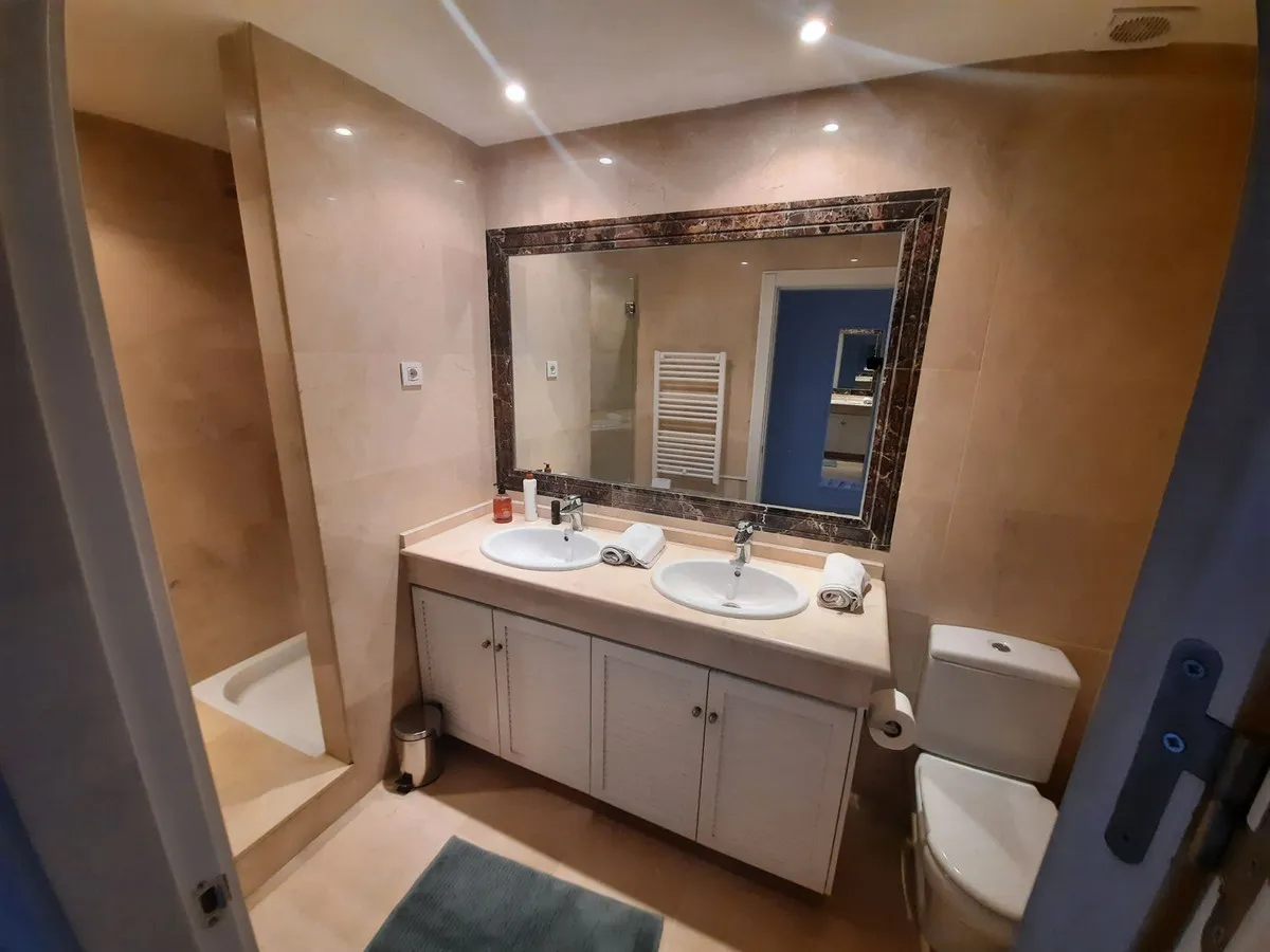 268358c8-5341-4395-bb53-b168e0c44497