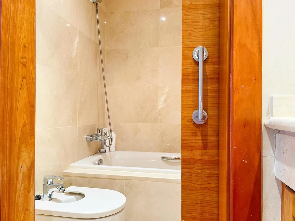 6af78ff6-9374-457e-9a47-ebf06a0f52d2