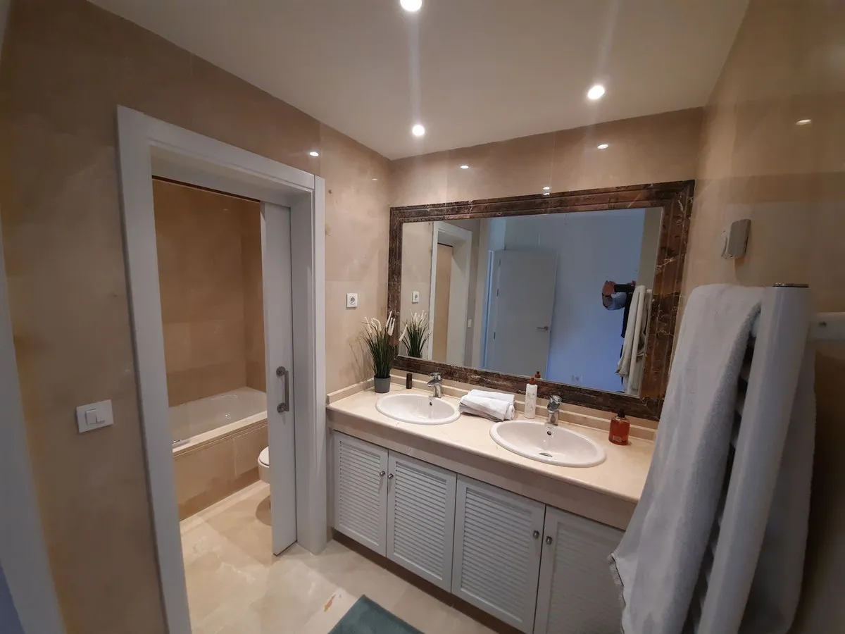 ceba421b-bd7b-475f-aa66-fde470de6a89