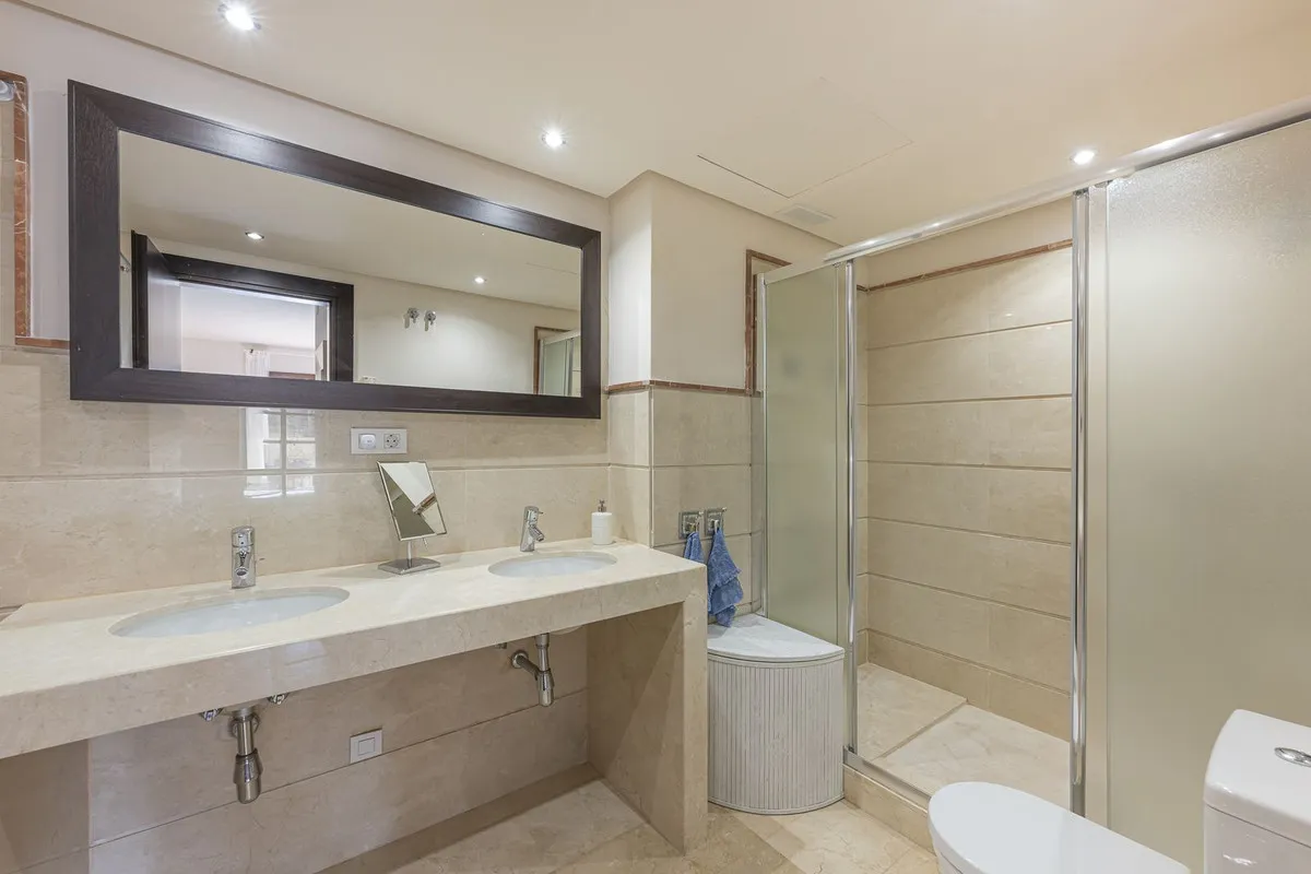 77f9c36b-8942-4138-84b7-da5dee931d08