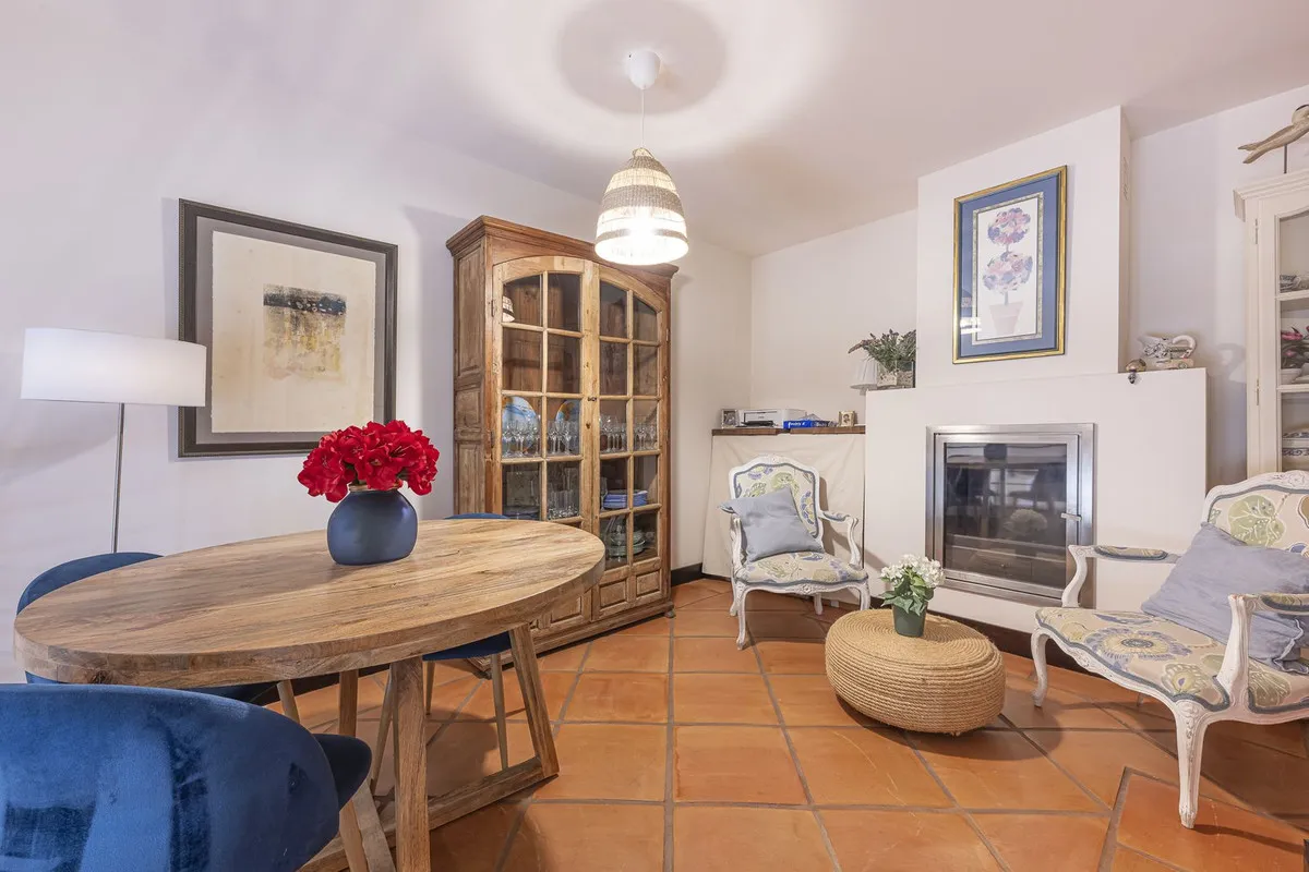 c2ddac34-1a70-429a-b7ce-636bbae6e273