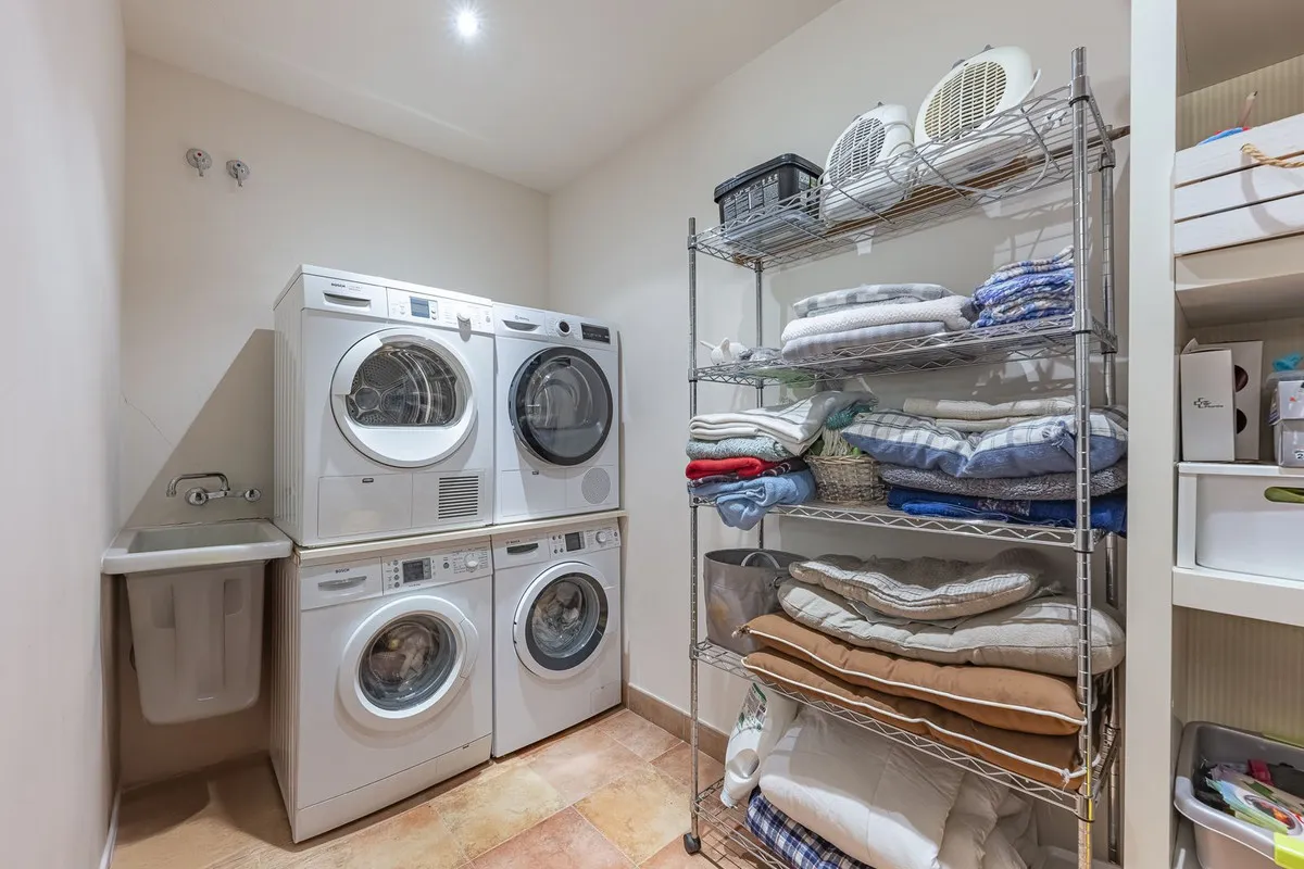 fec5e67c-77e8-47f3-9667-496189c894c8