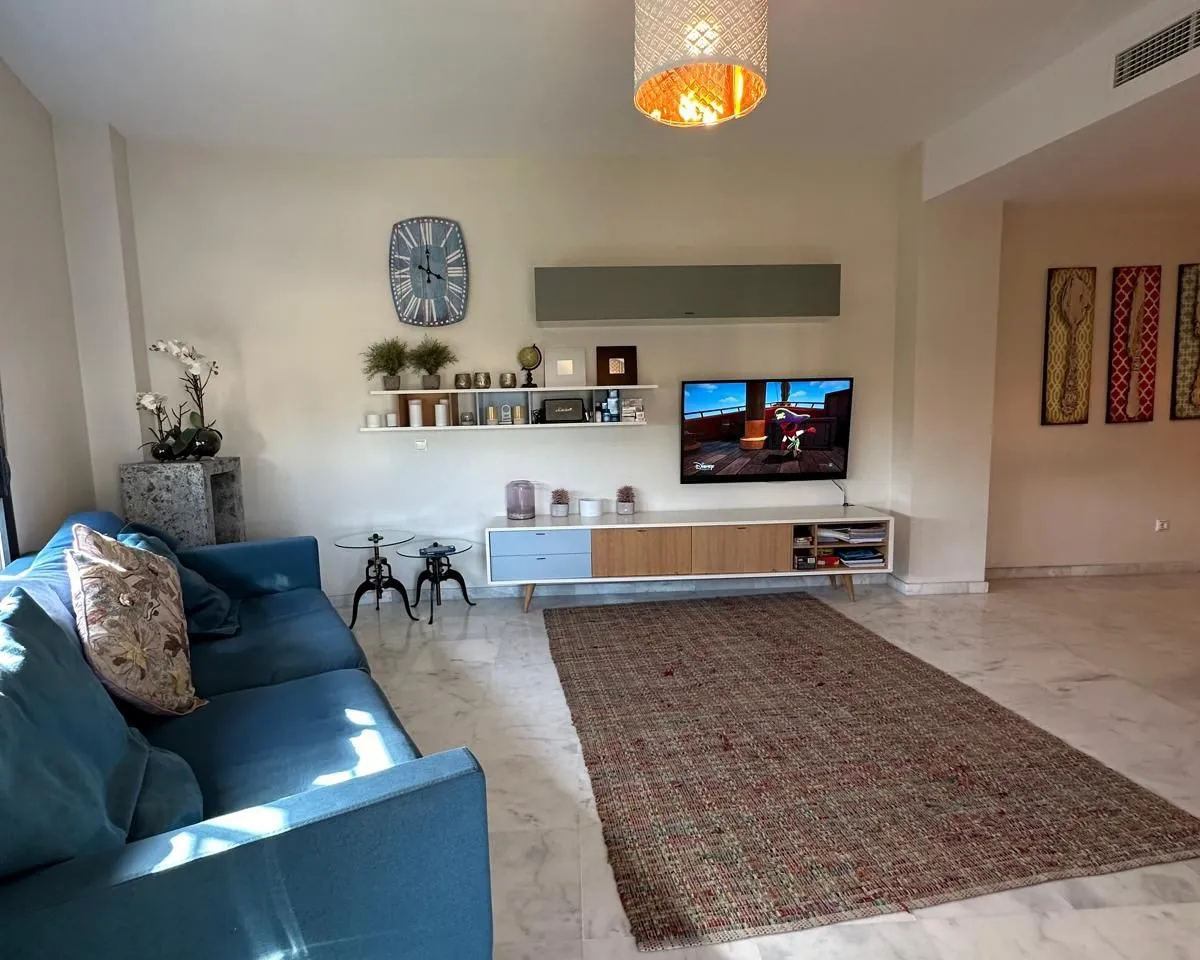 0fc3a646-54c9-4033-bf69-e5fda296771b