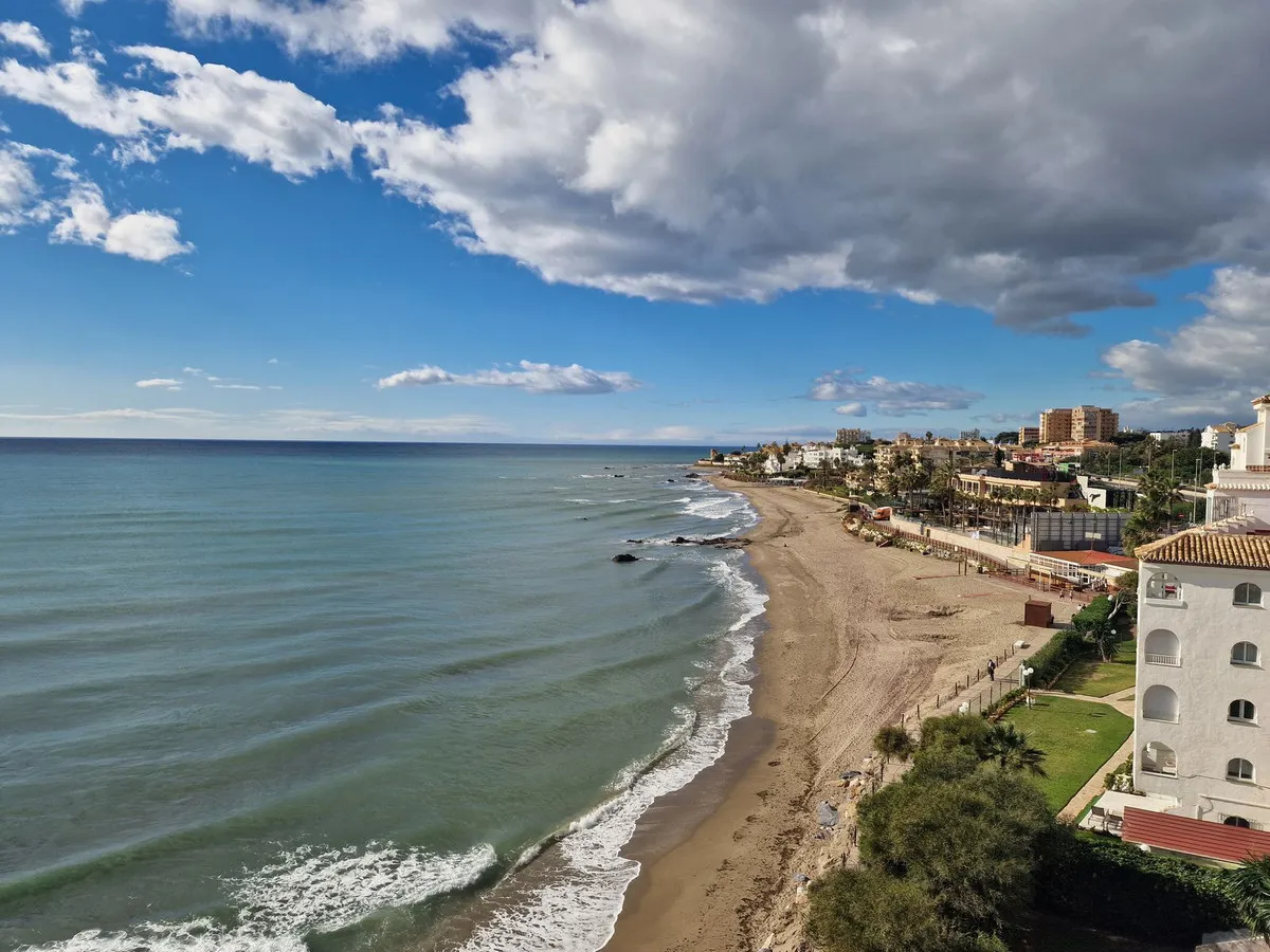 3b0b292d-483d-4658-b283-1e9d0dbd3306