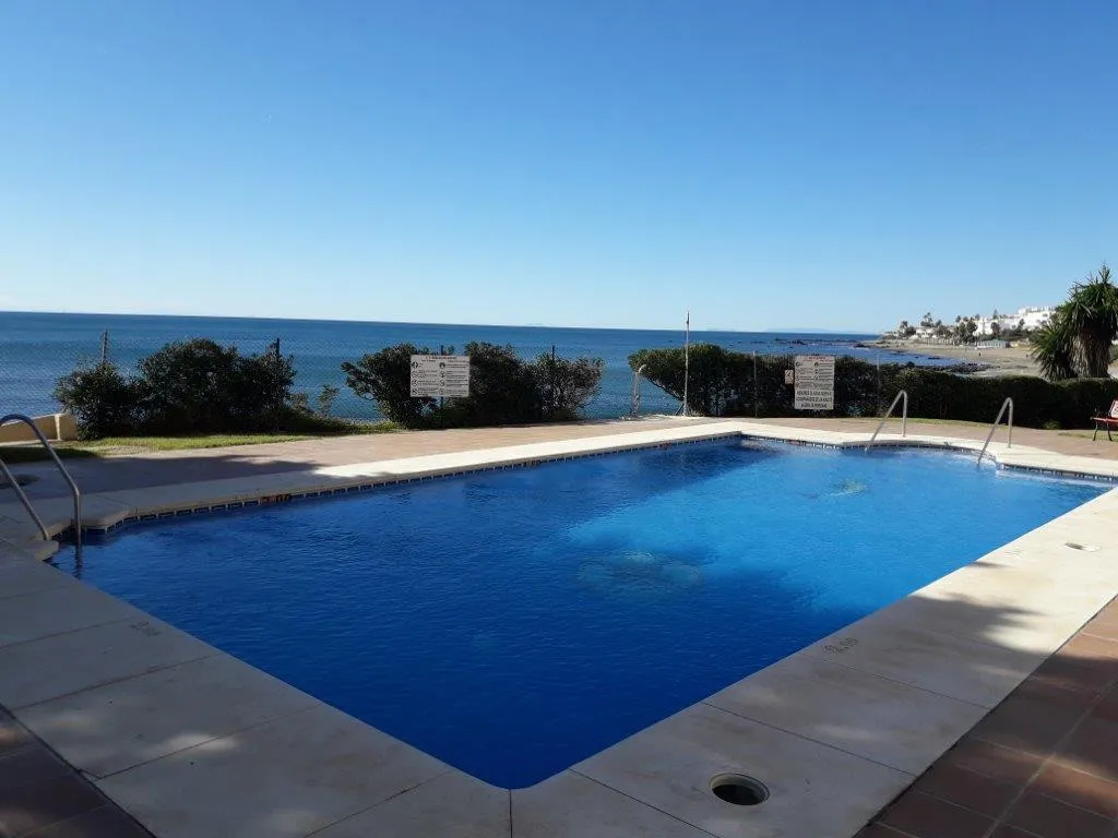 8e581b58-6e7e-4f2e-b402-8440e50a8ac1