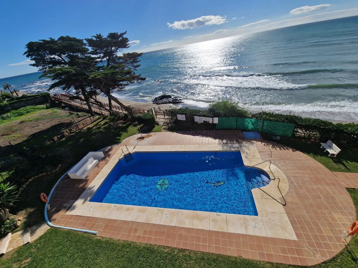 b676ab6b-1a37-40c9-83f1-a1b469007b24