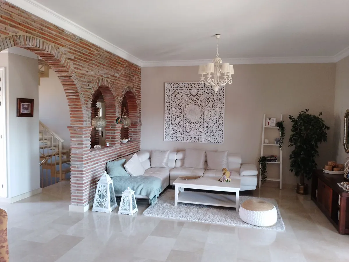 206ecdd2-9b2a-4c25-8233-6fc2f973f435