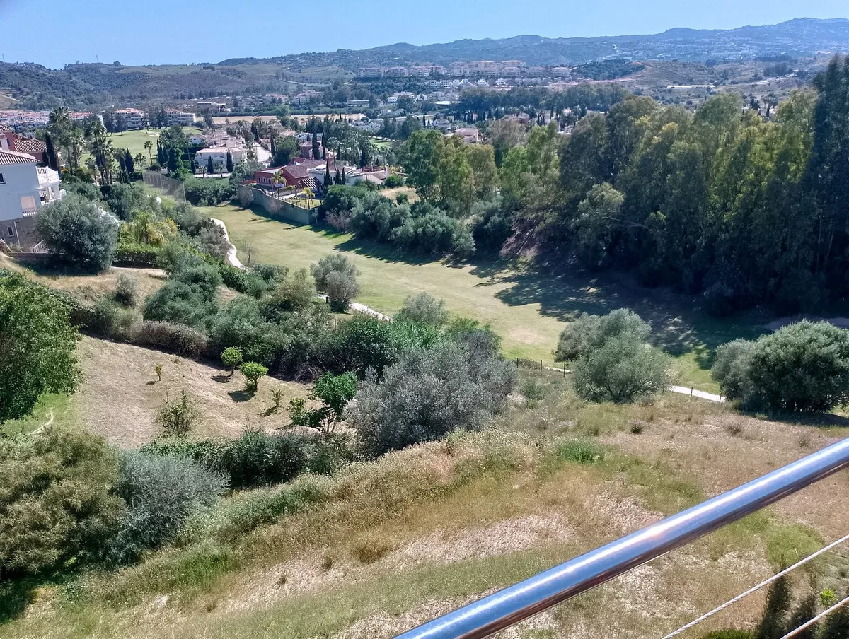 c2cc14a7-5e49-44df-b941-c05f79a4ae84