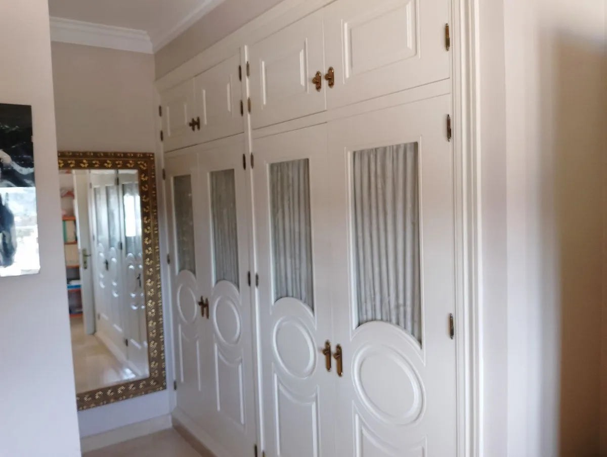 c9dca981-784c-43a4-8b67-3f0db28edf0d