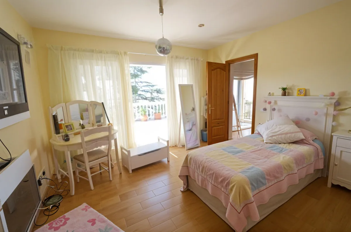 2102be0b-dd41-4f94-bcd1-84821a03761d