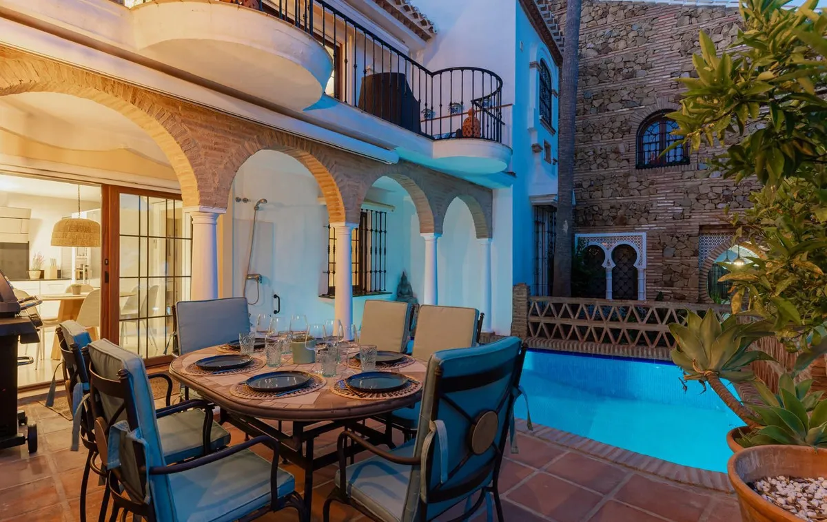 2e21bdbd-de3c-49ec-a5b7-46fe81ecb093