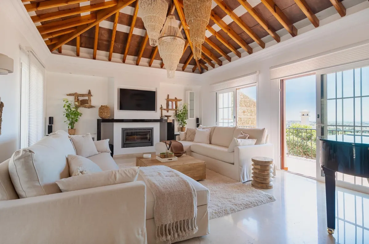 e0896938-ba11-48fc-aadc-8c5720c146cc