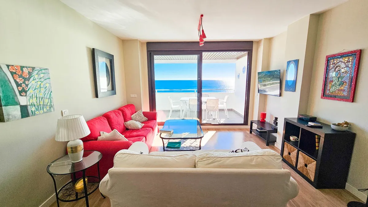 4928d6ee-e27b-4745-b4ad-85f3bdee62a9