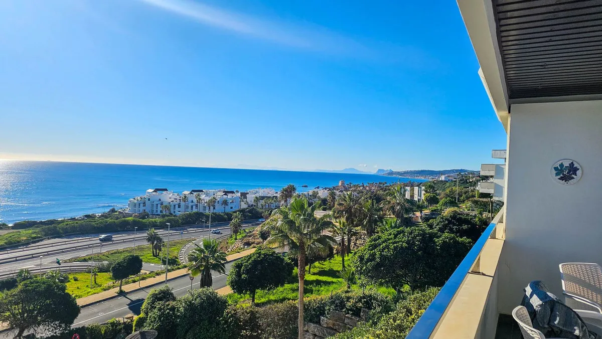 9ea52b65-6d55-47c8-9791-823440bb03cf