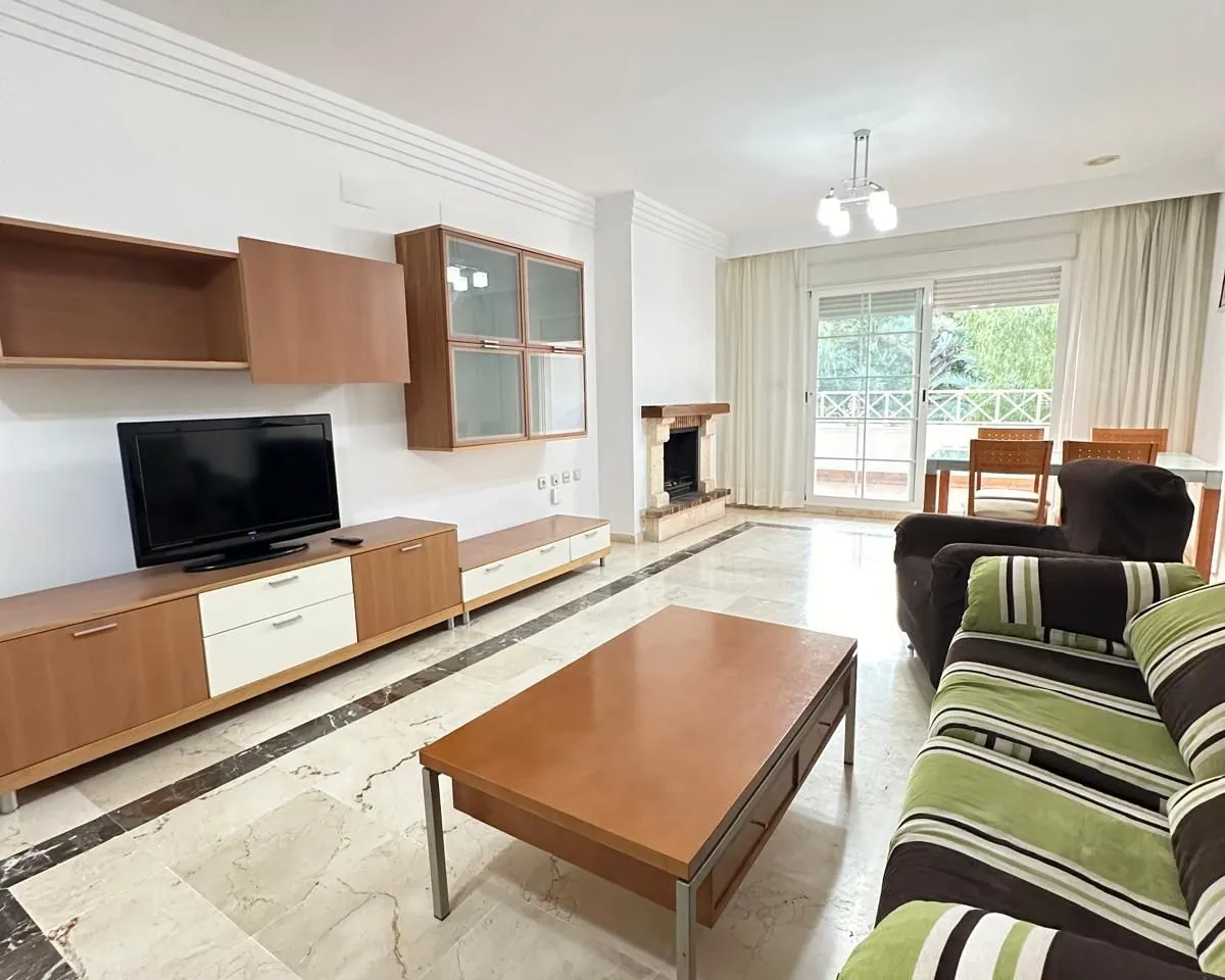 425f5ecd-cfce-4a42-9563-a978e88ff221