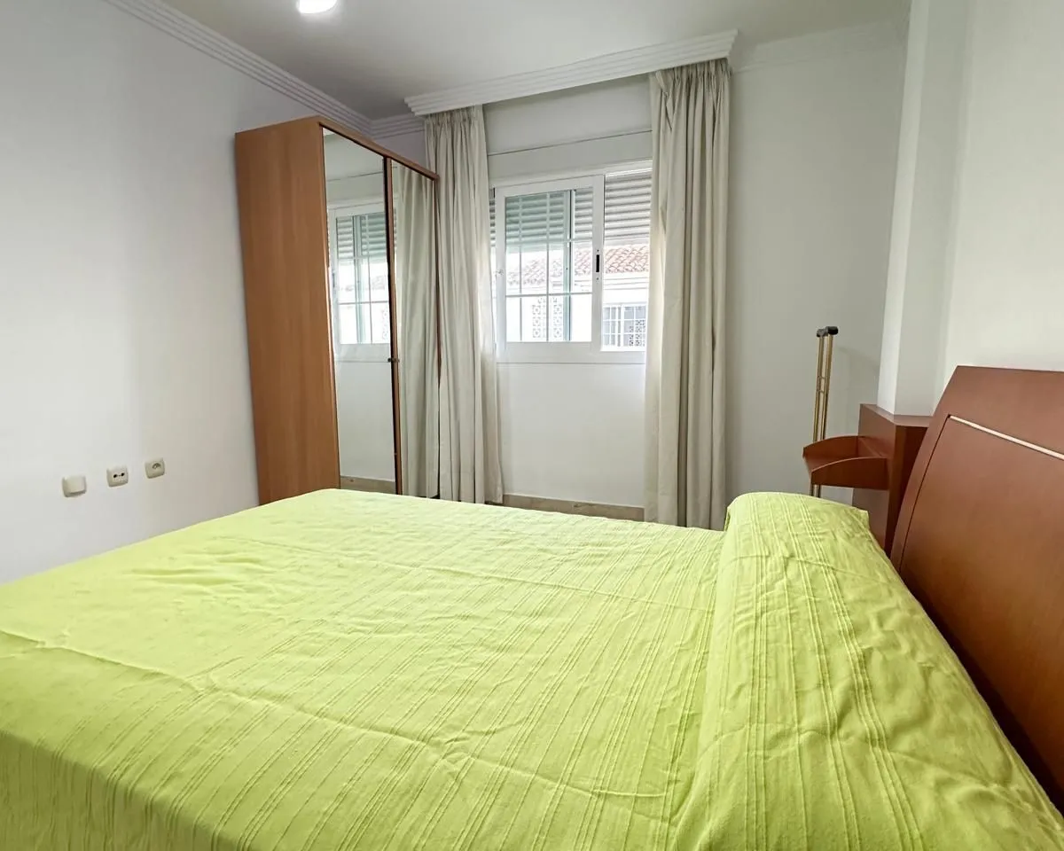 e748065a-24e6-4e5d-bd1c-ba10f4088404