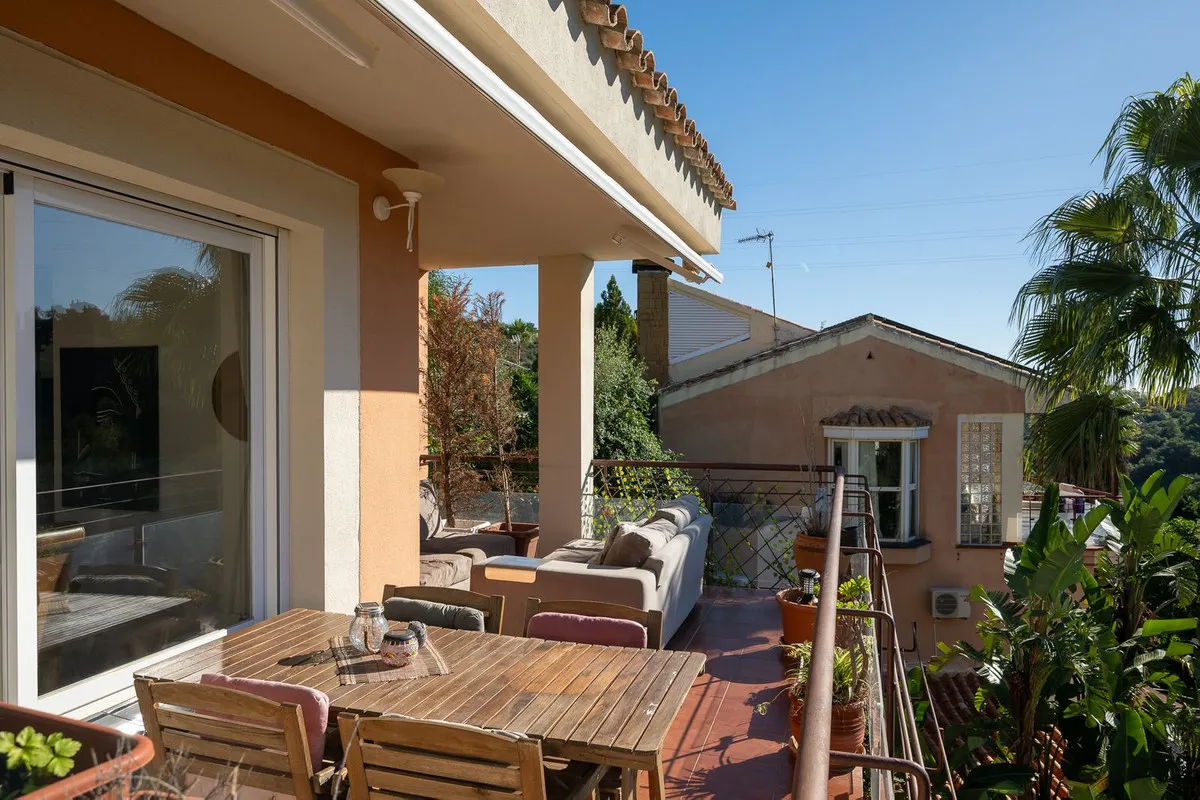 233ba10e-fd23-4c98-bf70-0774ef168a64