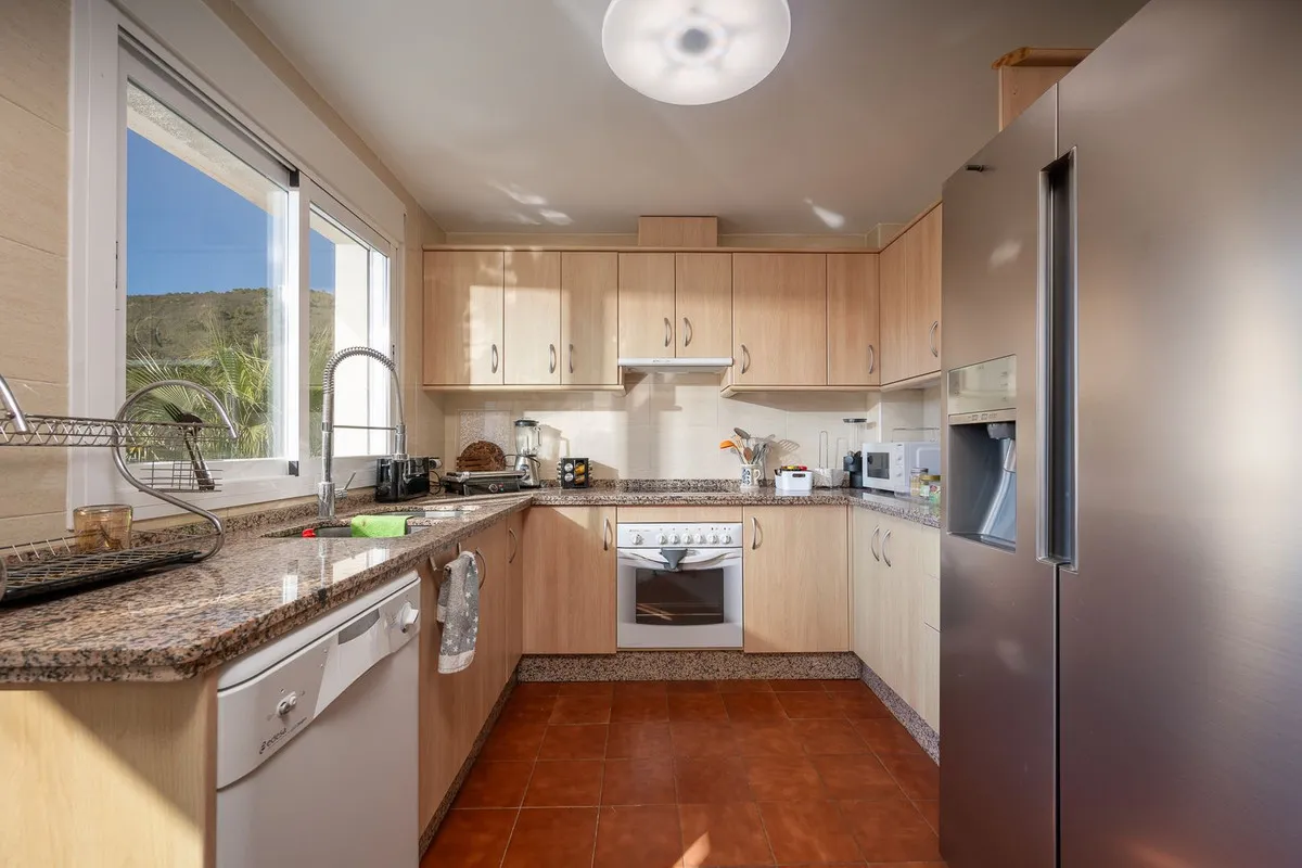 787cd619-a0b6-49cb-be06-31e1b513933c