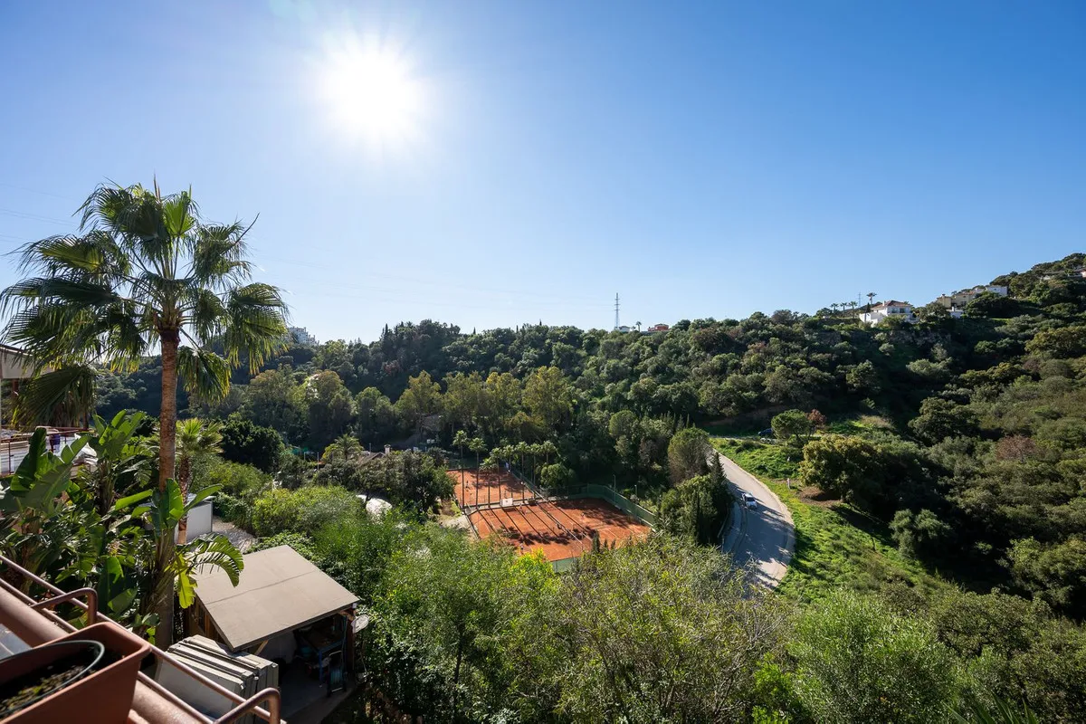 fc9281ca-c770-40e7-8dc2-8351ac4624b4