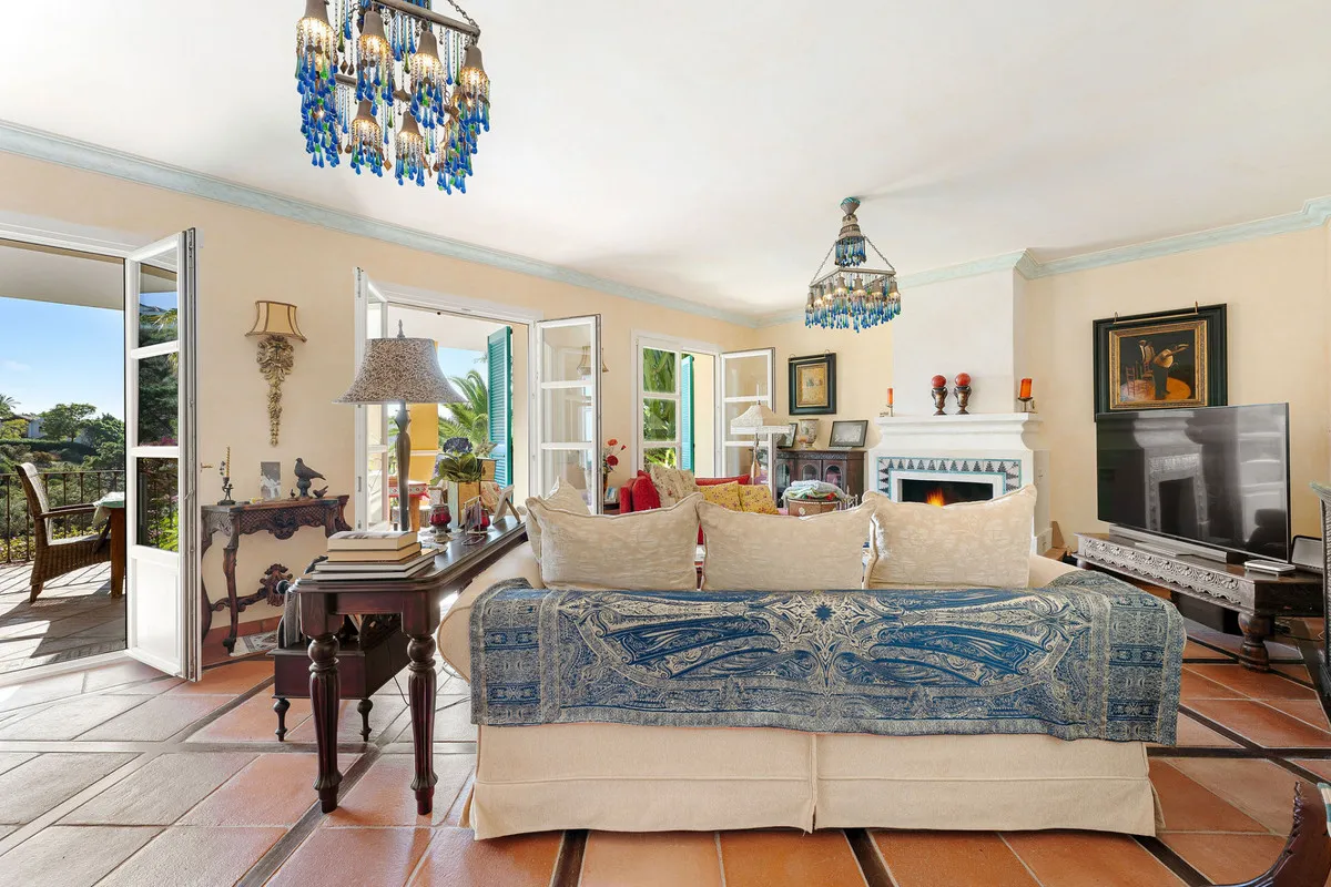 a38c67fa-2f30-401f-b4ec-9d8d1ce5aa56