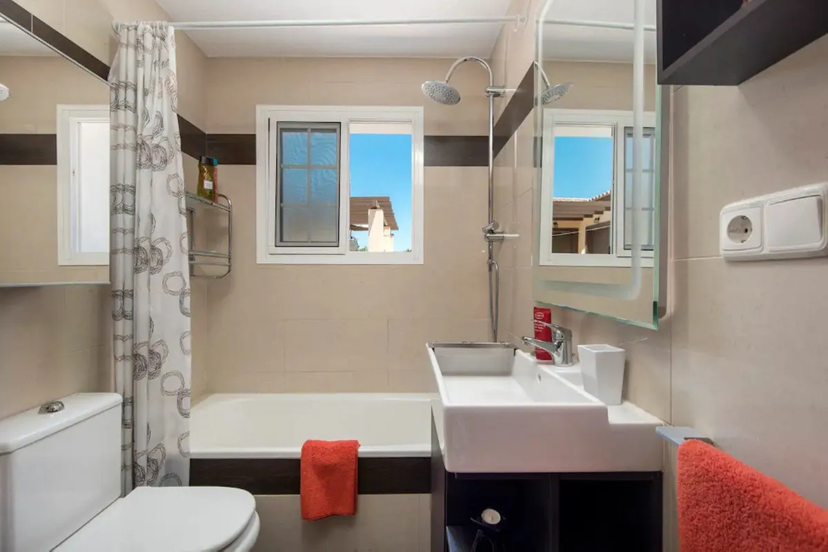 9fad20da-a6aa-4b7e-96d8-e16b319148e0