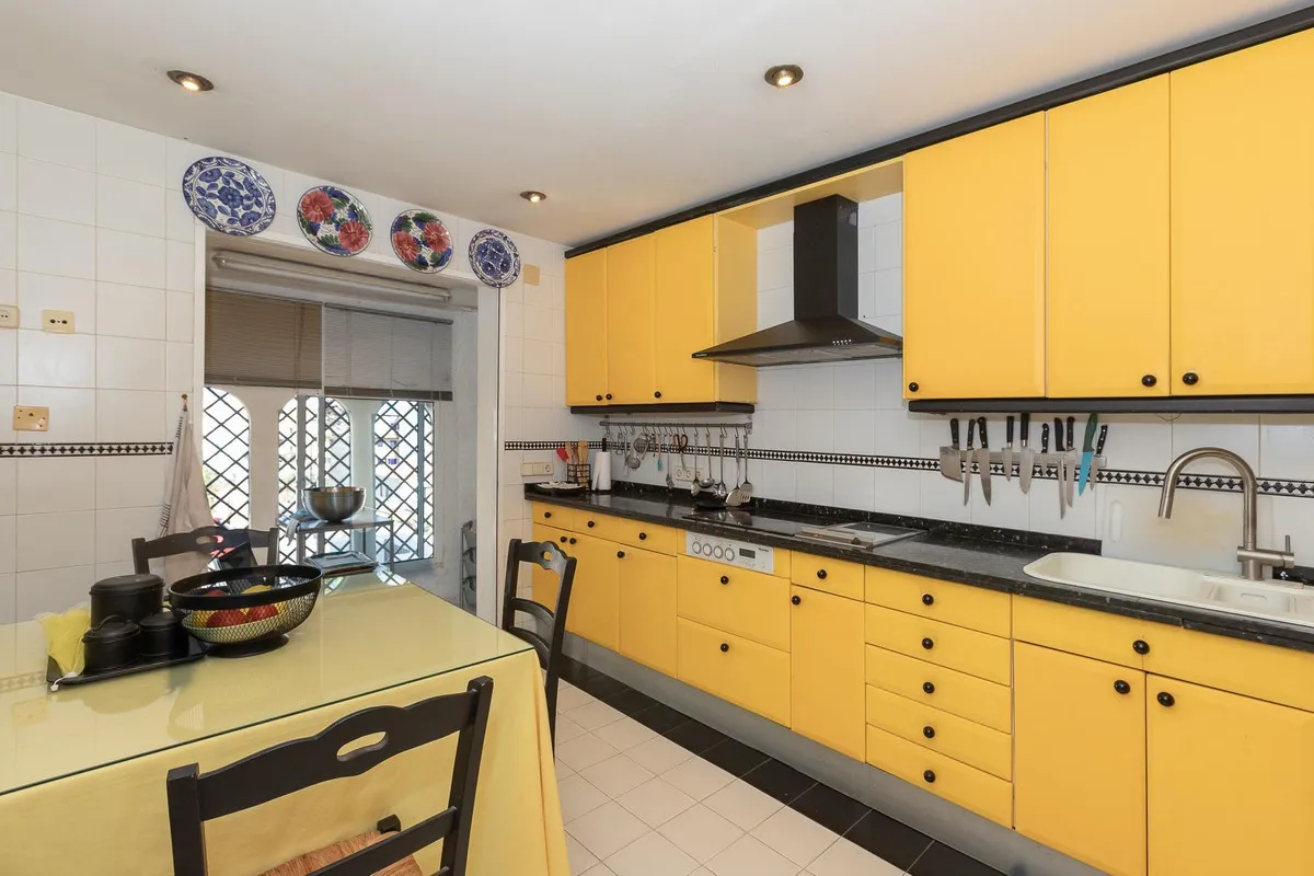 370ef79e-c8c2-4dbe-838e-de18271c2b23