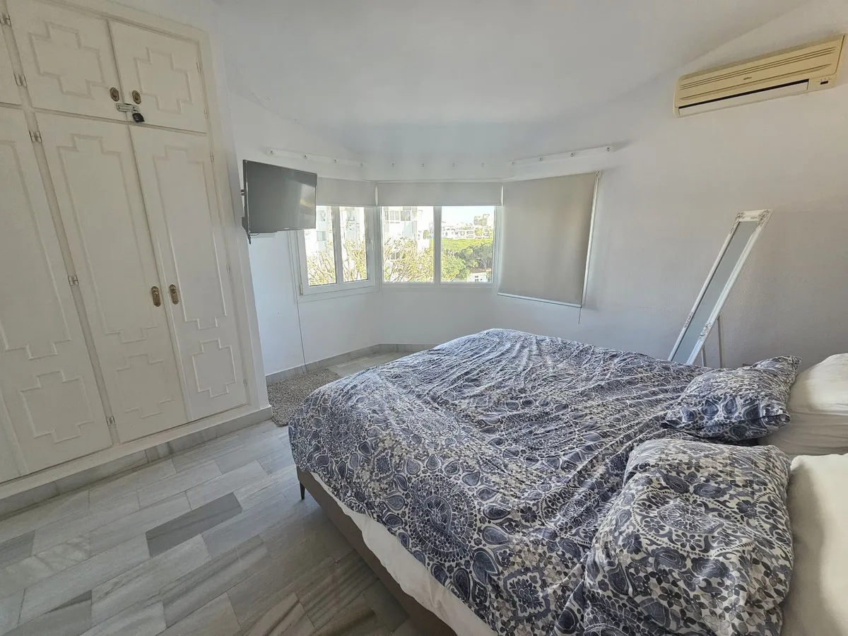 1f139df2-855c-4711-936b-19e02af2d5cd