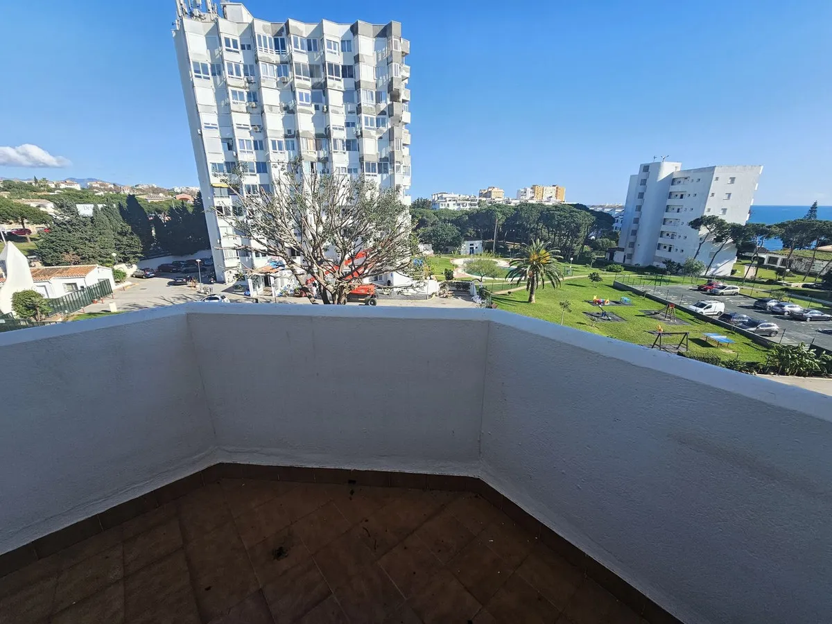 63002a55-98e0-455c-819e-d55f884f0572