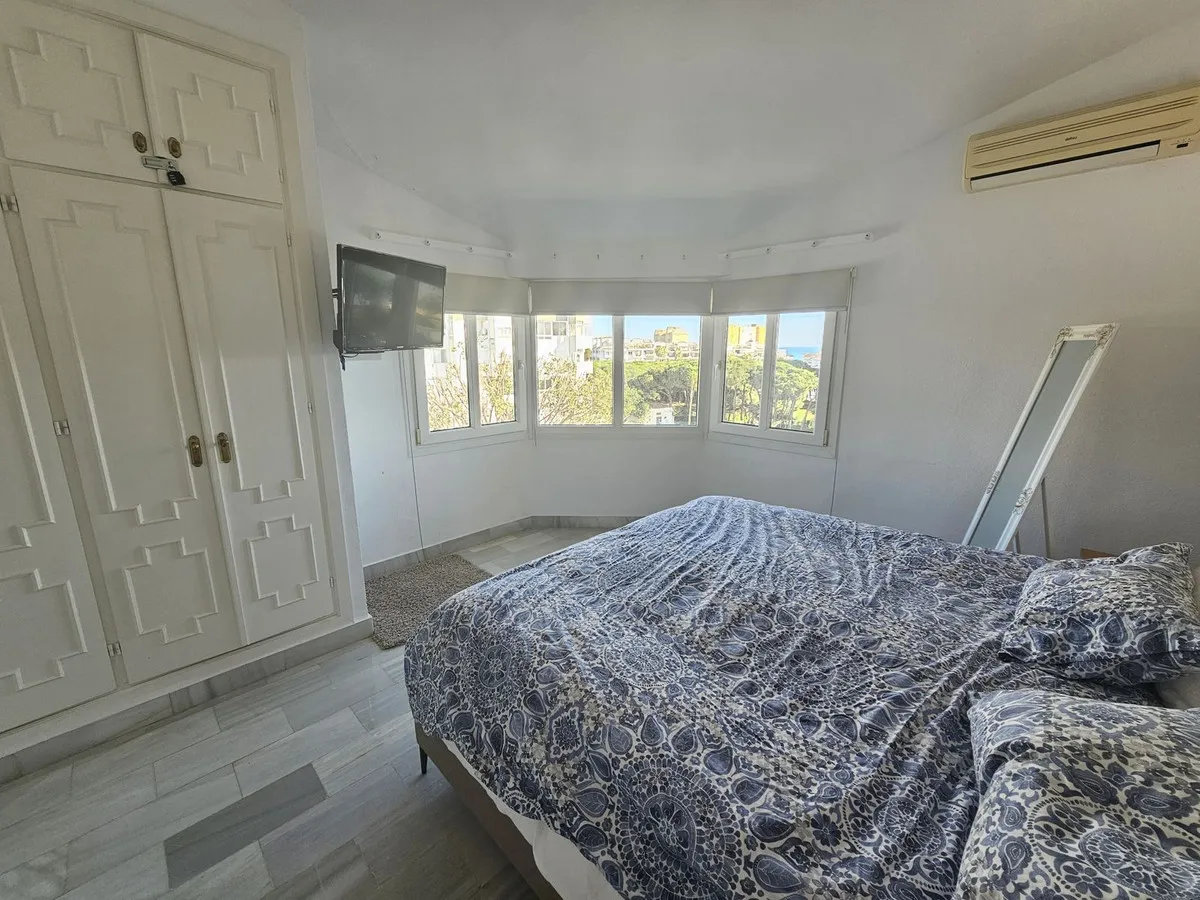 71012815-5a51-4c97-be26-4e41c63a9f66