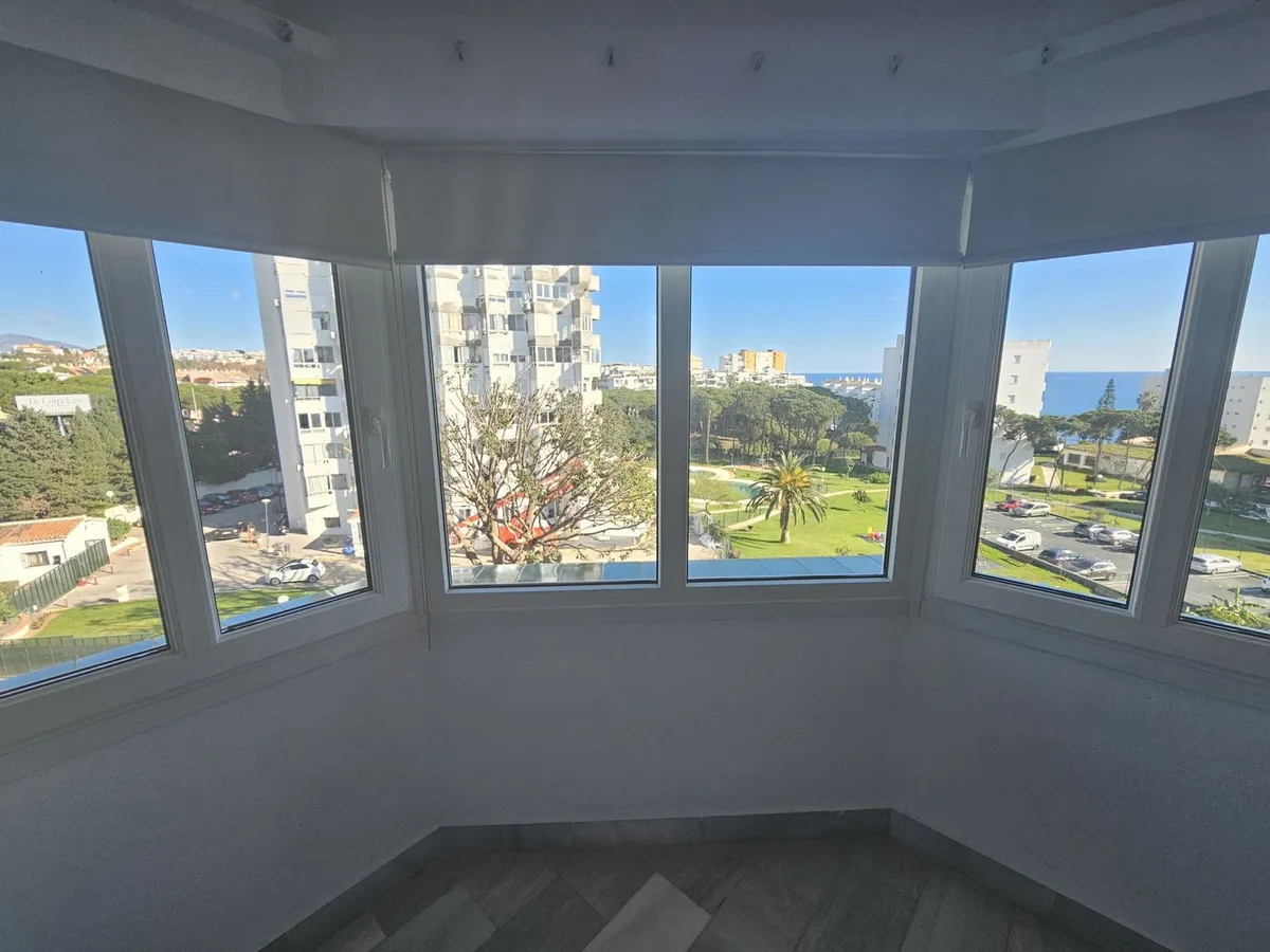 873f94c2-b866-41f5-93e5-5985370e9109