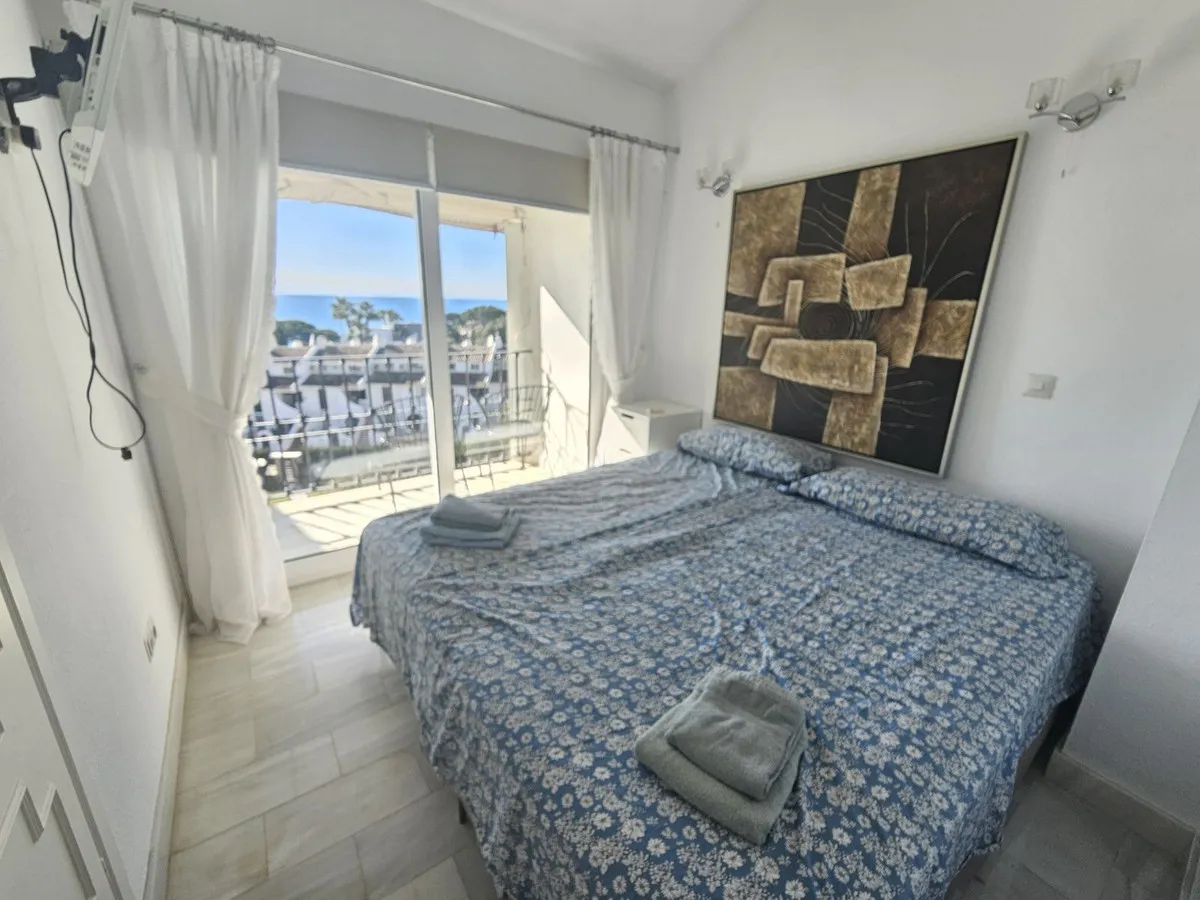 cebe531c-6d0e-4830-974a-f0aa0749756e