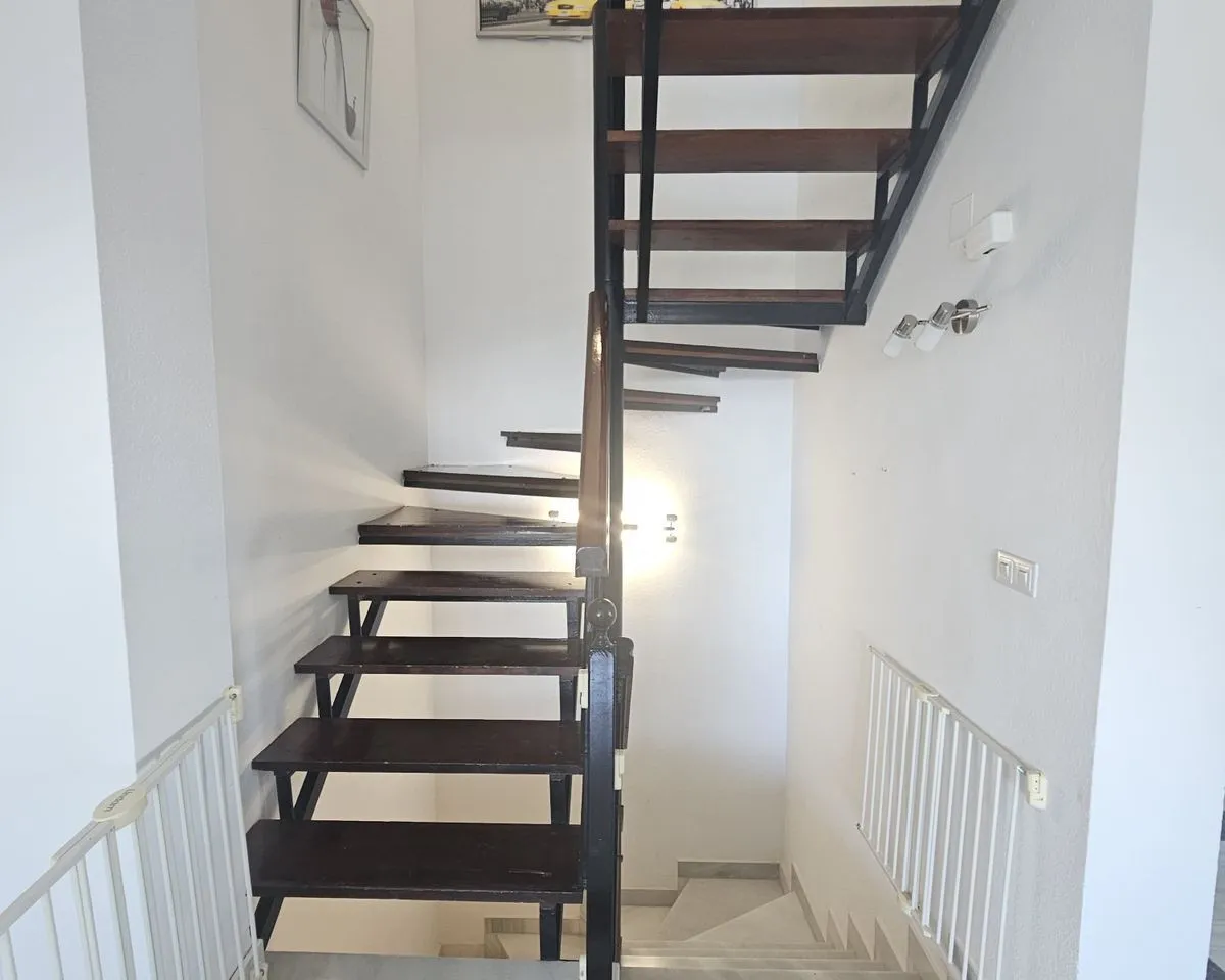 feb6b8ca-8050-492e-aec5-8fe783943b8d