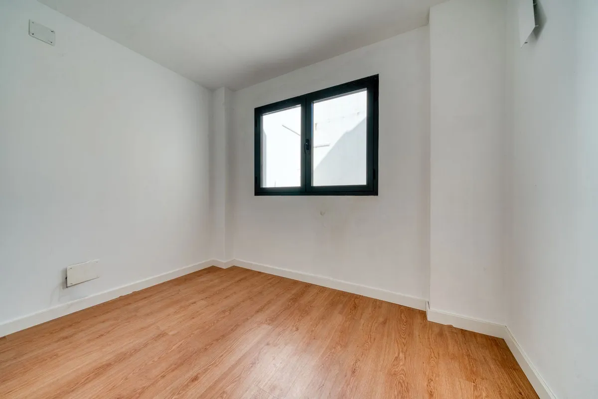 800e983d-4c3f-4f04-bcd9-6dfaf84356b6