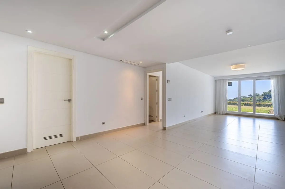 e89bb2c7-106f-42d2-9b94-057b6cd74337