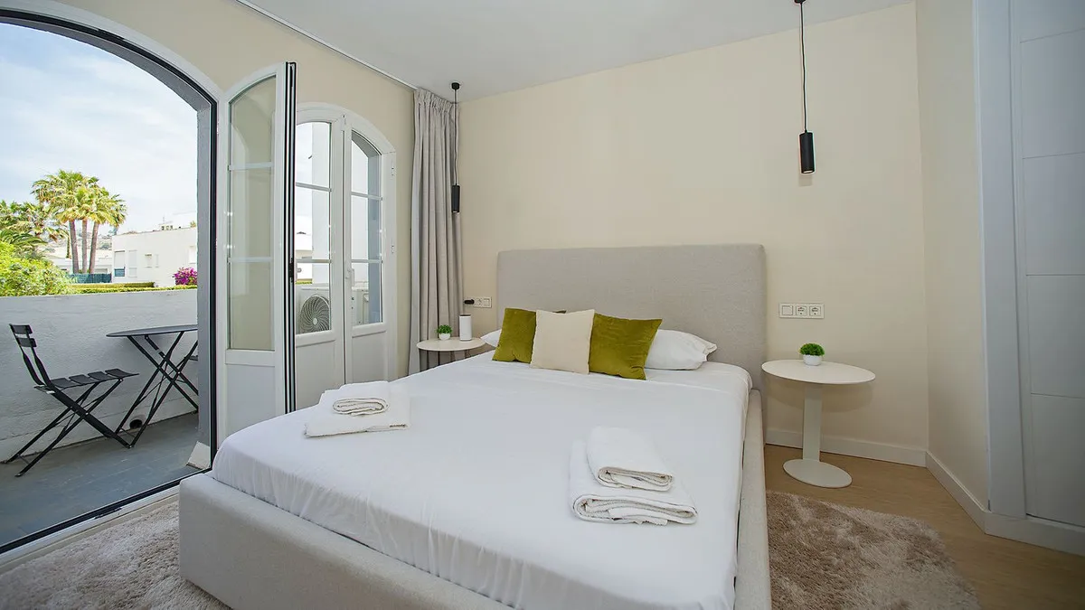 a41692cb-d955-47e3-84d7-0b24fb6b8256