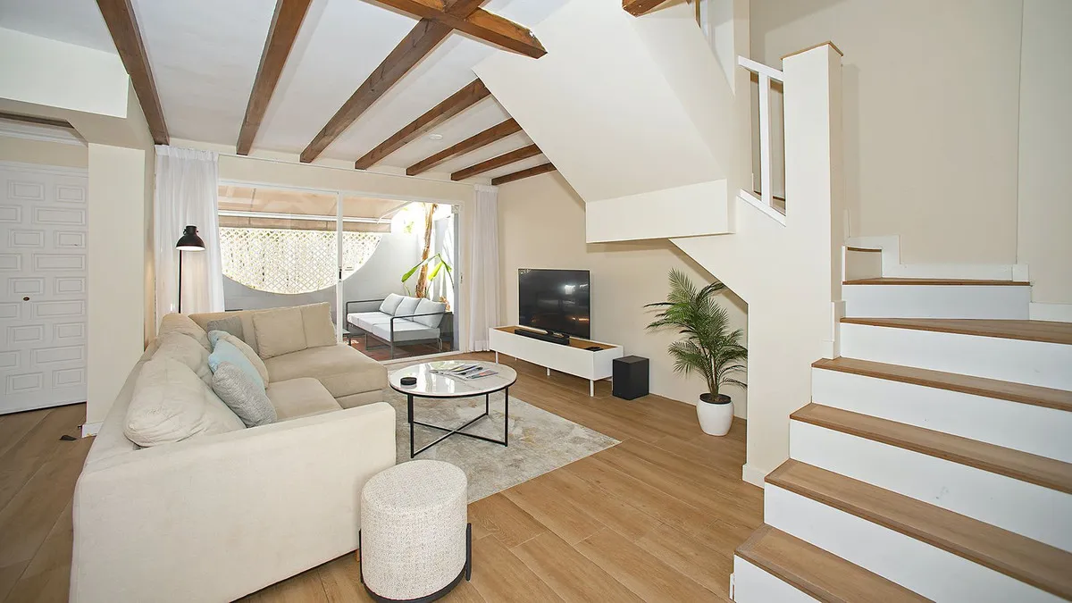 ba1c1c8e-c81e-4056-af95-fe156d8762a3