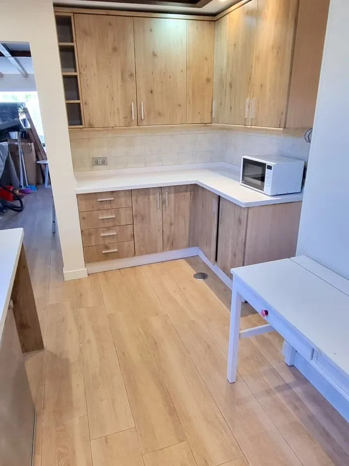 e42b79cd-b6eb-49d9-8c96-c00acc1ab327