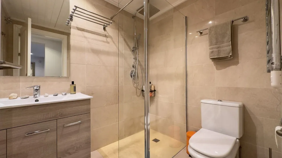 07ec9884-e595-4015-b903-16686f4b175f