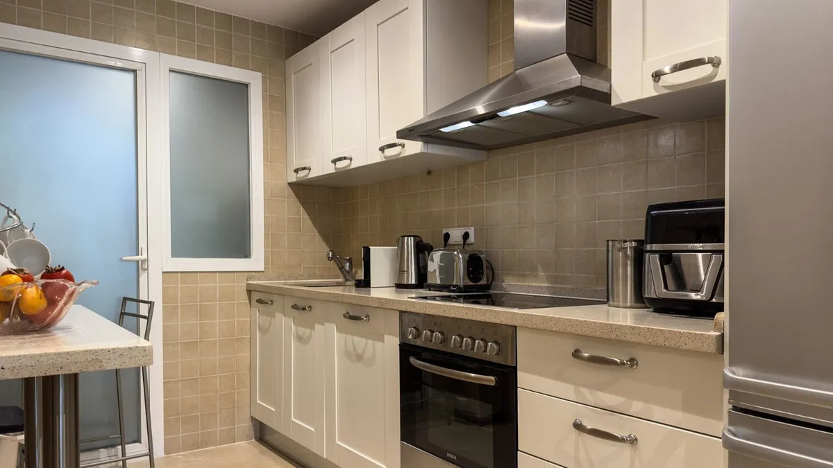 d3c6926b-b95f-47f6-befb-1943b22be811