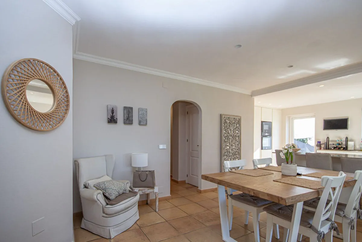 00f75cc5-3944-4fb3-8f5d-c2addc397ffc